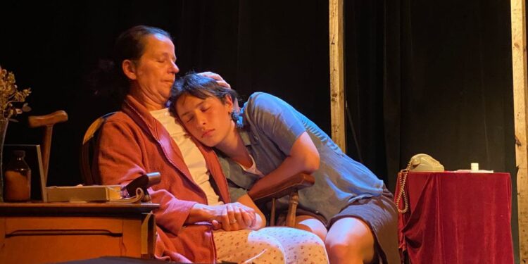 “La salud de los enfermos” de Julio Cortázar: esa ficción que se inventa para resistir al dolor