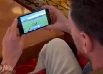 Lionel Messi siguió el debut de Leones FC desde Miami y se volvió viral en redes