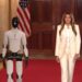 Un robot con inteligencia artificial acompañó a Melania Trump en una cumbre global sobre educación y tecnología