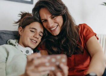 WhatsApp lanza cuentas administradas por padres para menores de 13 años