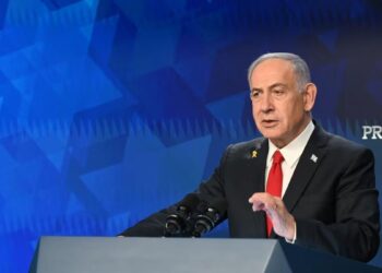 A pesar de las conversaciones de paz entre Israel y Líbano, Benjamin Netanyahu advirtió que “seguirá atacando a Hezbolá”