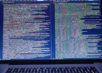 Alertan por la capacidad de gobiernos de acceder a software espía comercial para hackear teléfonos de ciudadanos