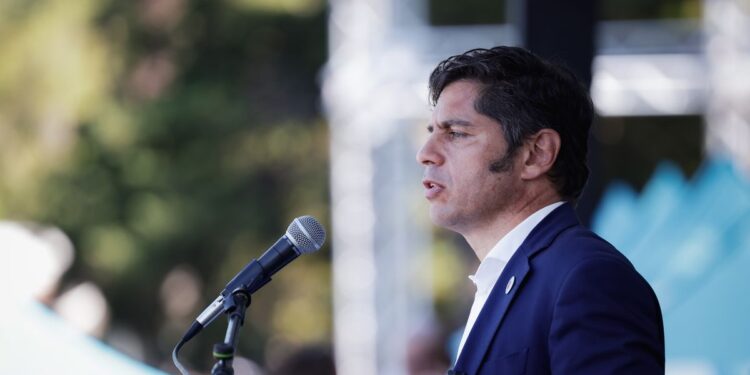 Axel Kicillof lanza el MDF en la UBA y se proyecta hacia 2027 como rival de Javier Milei