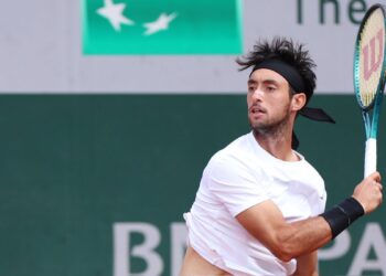 Batacazo: Thiago Tirante eliminó al 9° del mundo y habrá duelo argentino en semifinales de Houston