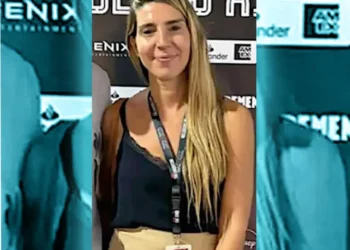 Cercanos y repetidos, los funcionarios que designó Adorni en el Correo Argentino y APESAU