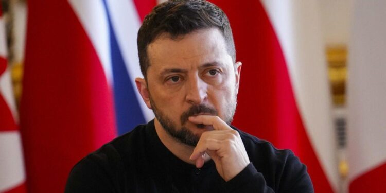 Crece la presión sobre Ucrania para frenar ataques a refinerías rusas en medio del salto del petróleo