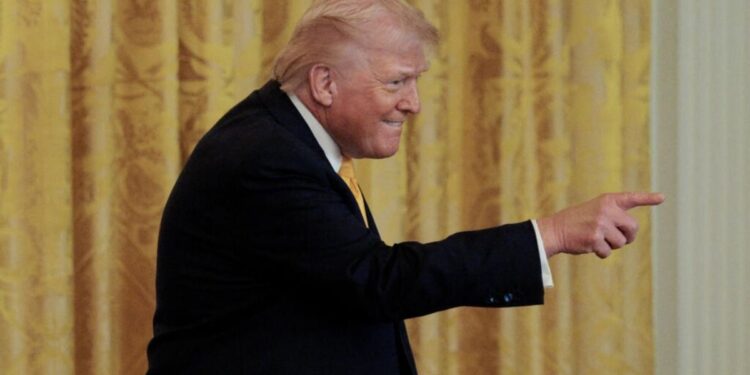 Donald Trump afirmó que EEUU está “a punto” de cumplir sus objetivos en Irán y adelantó más ataques