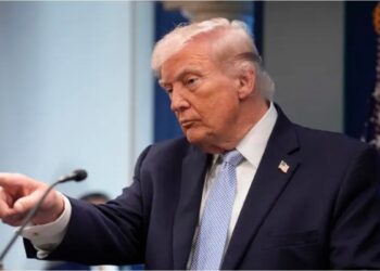 Donald Trump endurece su postura: no extenderá la tregua con Irán y sostiene el bloqueo de Ormuz