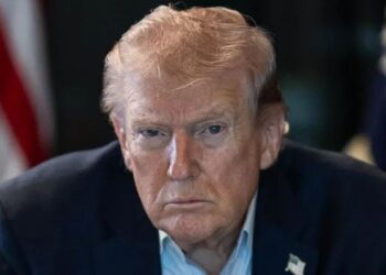 Donald Trump ordena prepararse para un bloqueo prolongado en el estrecho de Ormuz y amenazó a Irán: “Se acabó el Señor Bueno”