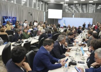 El oficialismo busca avanzar con la ley Hojarasca en Diputados luego de hacer concesiones a aliados