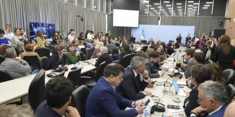 El oficialismo busca avanzar con la ley Hojarasca en Diputados luego de hacer concesiones a aliados