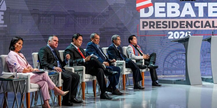 Elecciones en Perú: extendieron la votación hasta este lunes para más de 60 mil personas en Lima