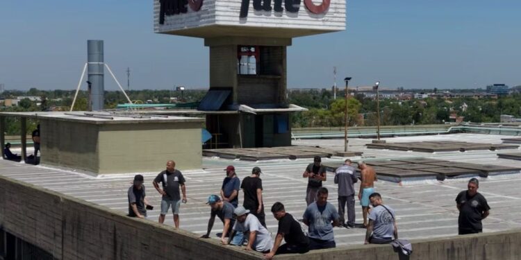 Gremio de neumáticos ratificó su pedido de embargar a Fate por más de $5.000 millones, ante la negativa de pagar salarios