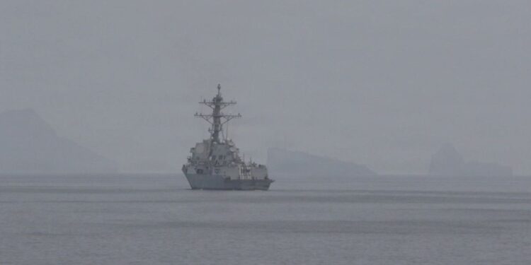 Guerra de Medio Oriente EN VIVO: máxima tensión en el estrecho de Ormuz por el inicio del bloqueo militar estadounidense