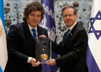Javier Milei se reunió con el presidente de Israel y recibió una condecoración