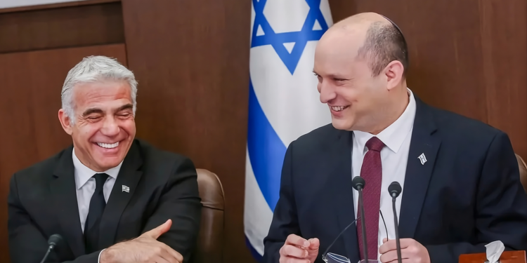 La oposición en Israel ensaya una nueva alianza para intentar desplazar a Benjamín Netanyahu
