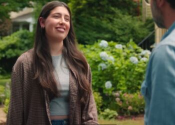 La película protagonizada por la hija de Adam Sandler que la rompe en Netflix