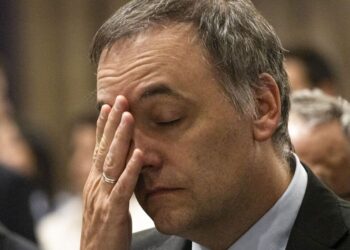 Las internas llevan al gobierno nacional a la suma cero y Milei apuesta un pleno por Adorni