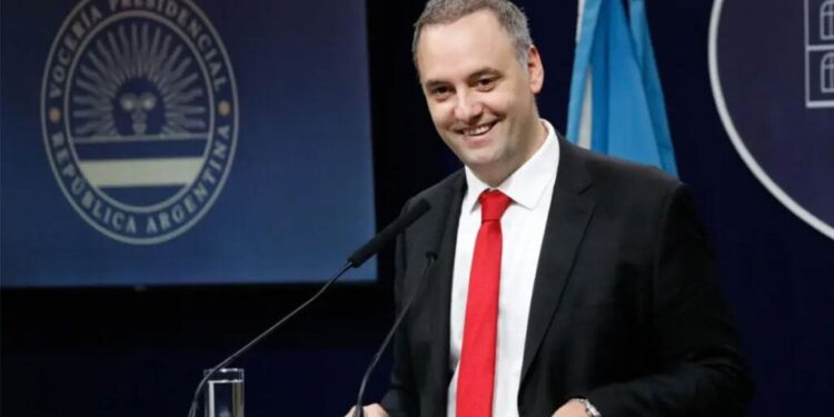 Las “prestamistas” y la escribana de Adorni en el foco de la Justicia