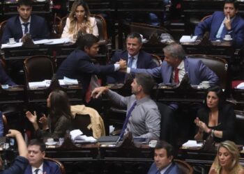 Ley de Glaciares: optimismo libertario para dictaminar y aprobar la reforma en 48 horas