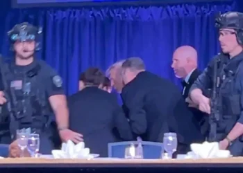 Pánico en Washington: Donald Trump fue evacuado de la Cena de Corresponsales por un tiroteo