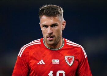 Se retiró Aaron Ramsey, el futbolista con una “maldición” por la muerte de famosos cada vez que marcaba un gol