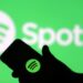 Spotify lanza listas sugeridas de podcasts creadas con IA