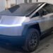 Cómo es el Cybertruck de Tesla, el super auto que tienen Coscu, Barbie Franco y un diputado de la LLA