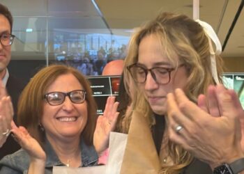 EEUU: entregaron el Pulitzer a la periodista que fue allanada por el FBI por investigar al gobierno de Donald Trump