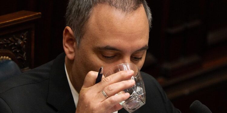 El gobierno cree que lo peor de la tormenta Adorni ya pasó y que ahora puede victimizarse