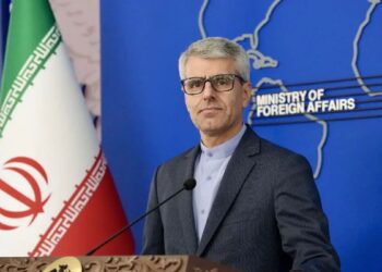 Irán califica de “legítima y generosa” a su propuesta para poner fin a la guerra con EEUU y reclama reabrir el estrecho de Ormuz