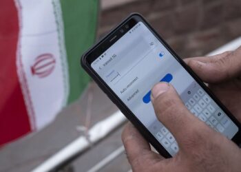 Irán restablece internet tras casi tres meses de bloqueo en medio de la crisis interna