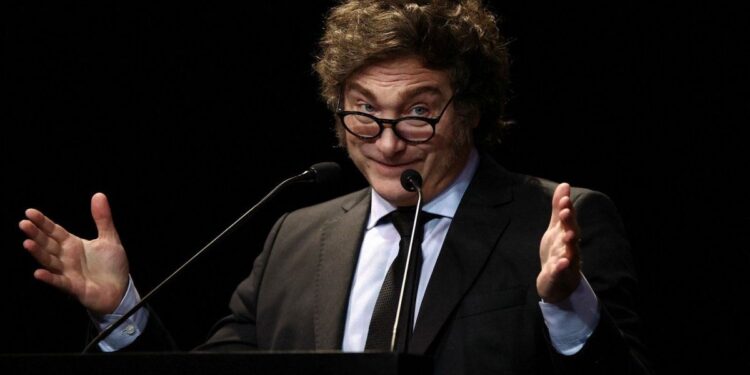 Javier Milei expone ante empresarios en el Latam Economic Forum