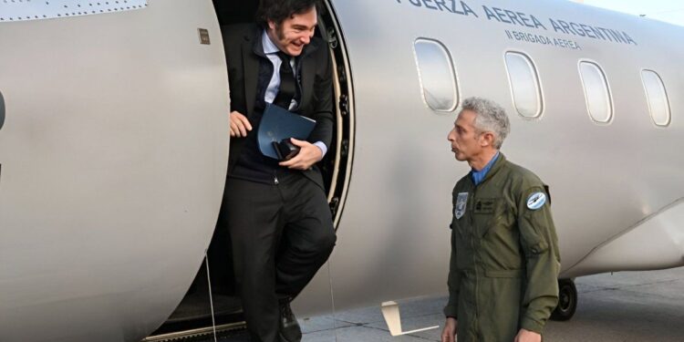 Javier Milei vuelve a viajar a EEUU: la agenda completa del Presidente en Los Ángeles