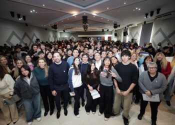 Kicillof confronta con Milei: “En la Provincia la salud mental es una política de Estado”
