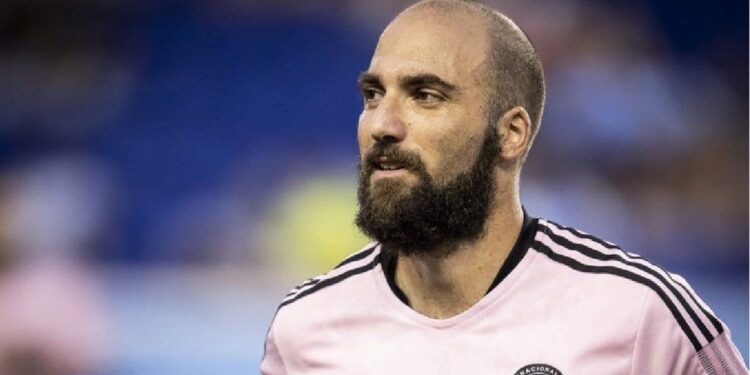 La foto de Gonzalo Higuaín que se hizo viral por su radical cambio físico