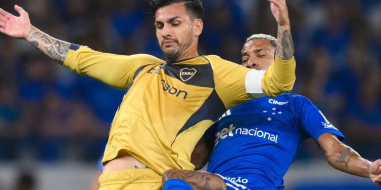 Leandro Paredes y Matheus Pereira: el picante duelo que marcó el partido en Brasil y se repetirá esta noche en la Bombonera