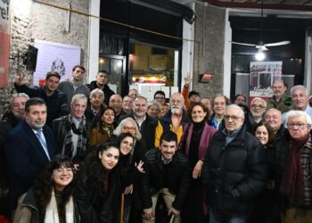 Leonel Chiarella y Hernán Rossi encabezaron encuentro de la UCR y llamaron a construir una alternativa nacional