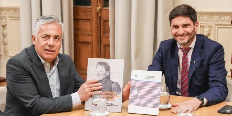 Maximiliano Pullaro se reunió en Rosario con gobernadores del interior para impulsar una agenda federal