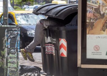 Motosierra federal: advierten que el ajuste de Milei llegará a las provincias con una poda de u$s 25.000 millones