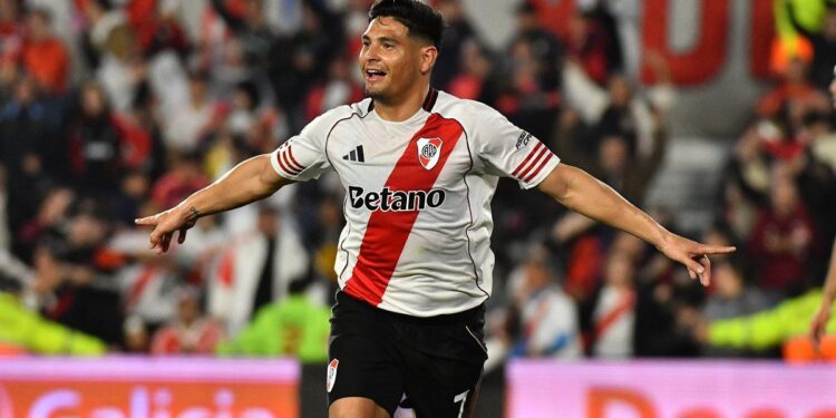 River le gana 1 a 0 a Blooming y se clasifica primero en su grupo de Copa Sudamericana