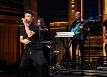 Trueno mostró cómo fue su encuentro con Mick Jagger en Nueva York: el gesto que se viralizó