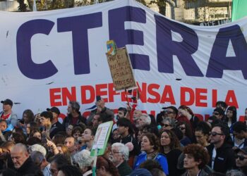 Universidad pública: un derecho en disputa