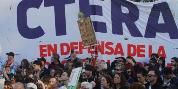 Universidad pública: un derecho en disputa