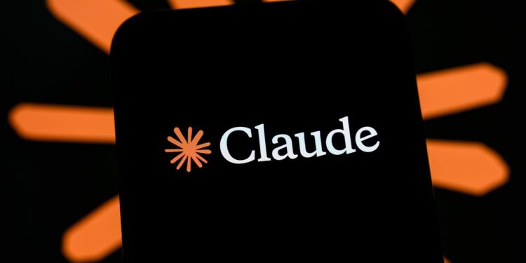 Anthropic lanzó Claude Fable 5, su Inteligencia Artificial más avanzada