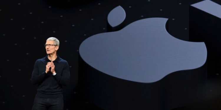 Apple anticipa aumentos de precios y el iPhone 18 podría llegar más caro de lo previsto