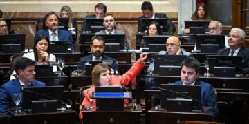 Bullrich le mandó otro gesto a Karina y logró suspender el informe de gestión de Manuel Adorni