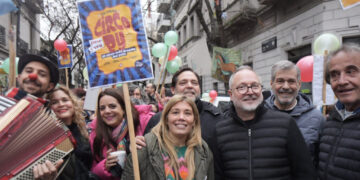 De Morón a San José 1111: una multitud respaldó a Cristina y mostró el “Circo Py”