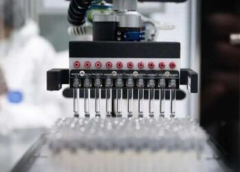 El primer tratamiento contra el cáncer con inyector portátil ya es una realidad en Europa