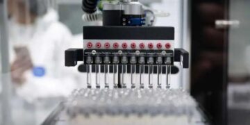 El primer tratamiento contra el cáncer con inyector portátil ya es una realidad en Europa